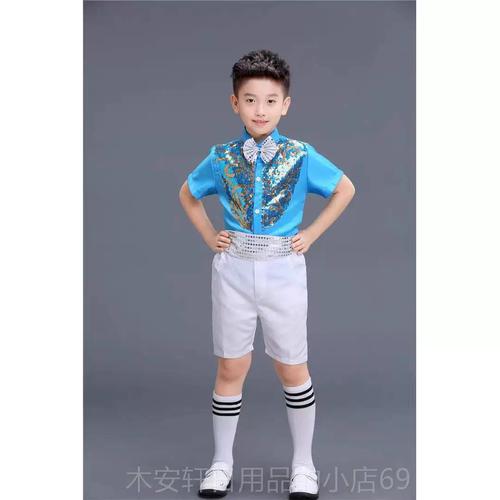童装舞台，成长华彩——记儿童表演服装的多元世界